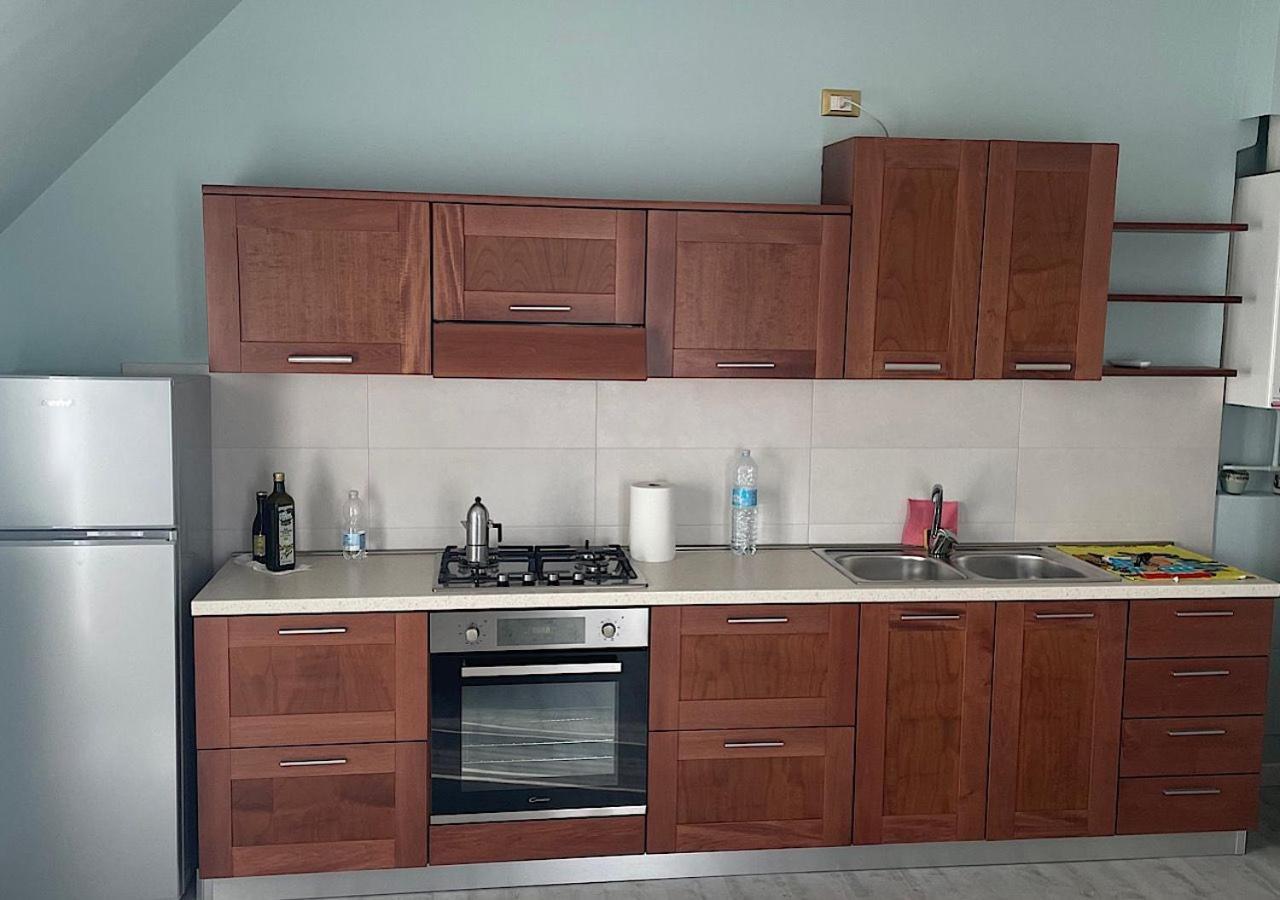 La Magnolia Apartaments IV Tulip 데센자노델가르다 외부 사진